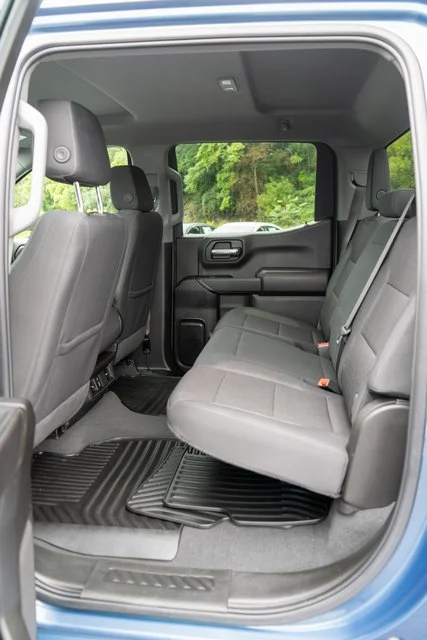 Used 2024 Blue Chevrolet Custom image 11