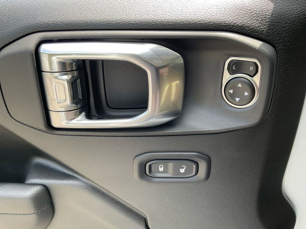 2025 Jeep Gladiator Sport S - Photo 29