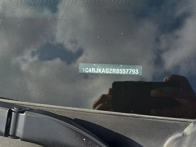 Used 2024 Gray Jeep Altitude image 36