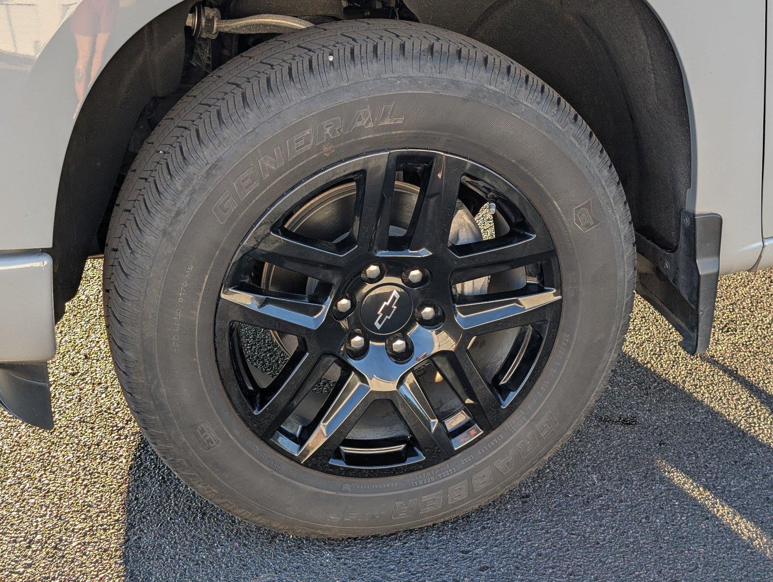 Used 2024 Slate Gray Metallic Chevrolet Custom image 11