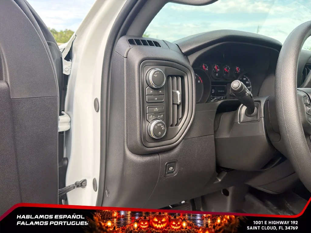New 2026 Summit White GMC Pro image 17