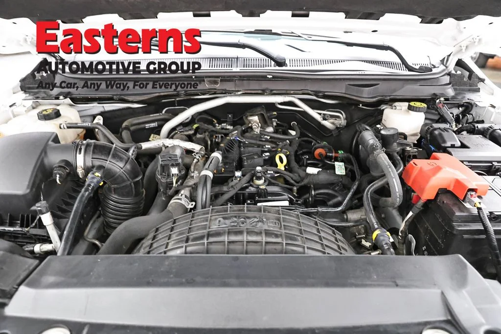 Used 2022 White Ford XL image 7