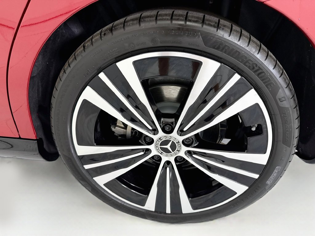 New 2027 MANUFAKTUR Patagonia Red Mercedes-Benz CLA 220 image 30