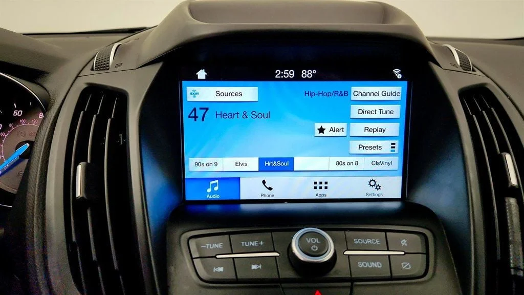 Used 2019 Sedona Orange Metallic Ford SEL FWD image 17