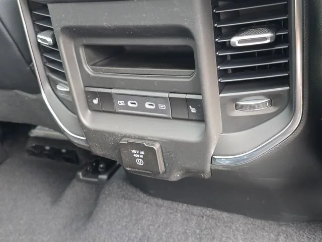 New 2026 Granite Crystal Metallic Clearcoat Ram Laramie image 47