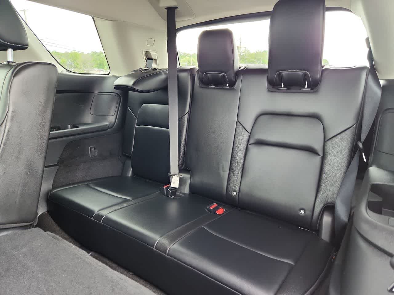 Used 2023 Pearl White Tricoat Nissan SL image 16