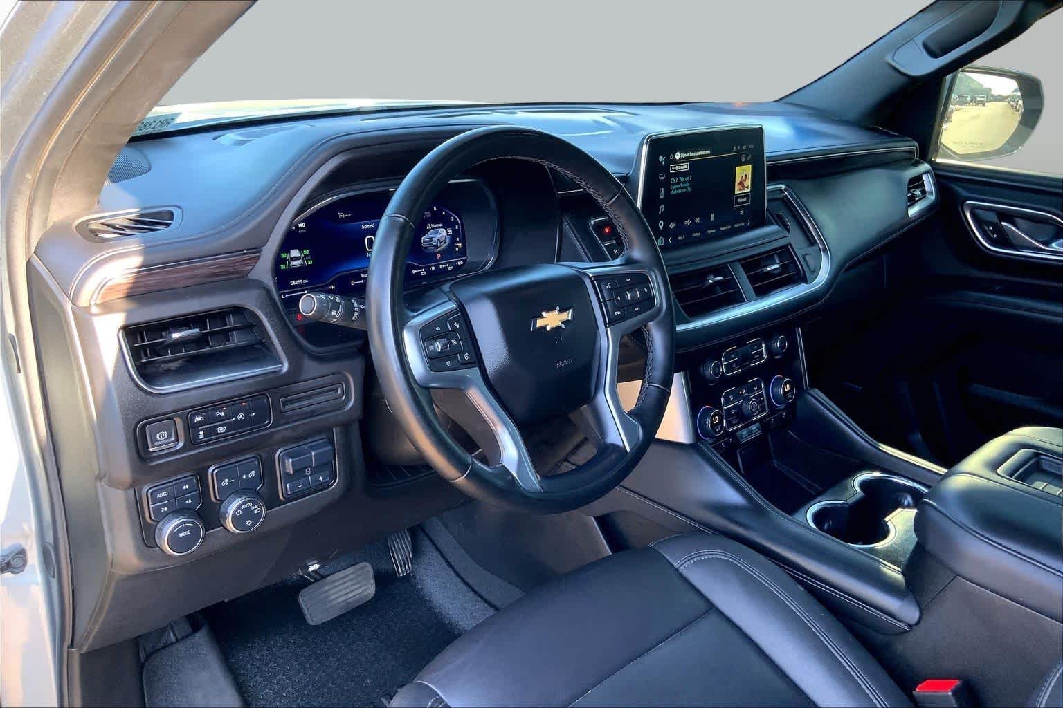 Used 2024 Sterling Gray Metallic Chevrolet LT image 18