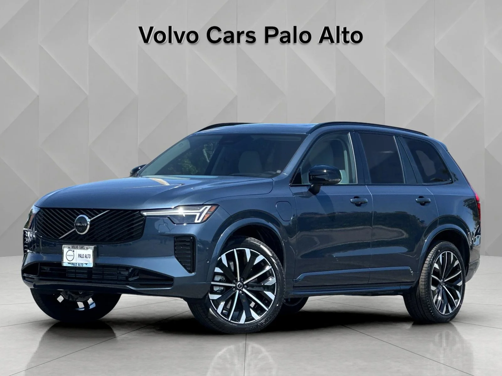 New 2026 Blue Volvo T8 Ultra image 1