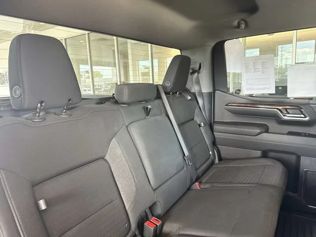 Used 2024 Onyx Black GMC Elevation image 24