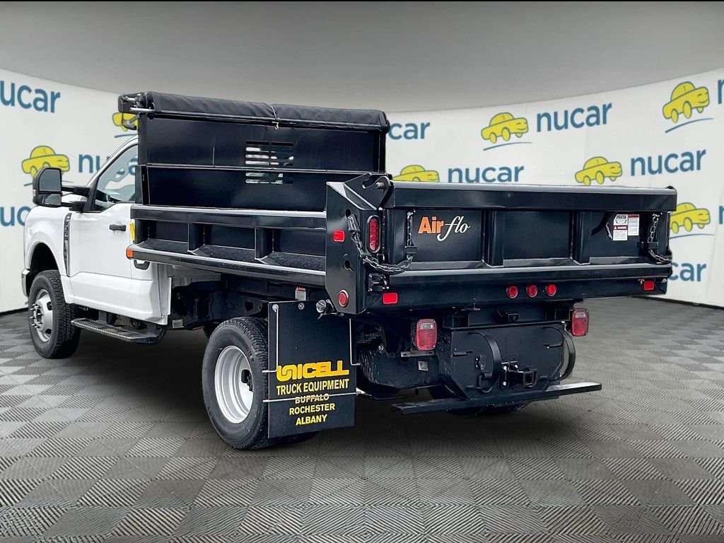 New 2026 Oxford White Ford XL image 5