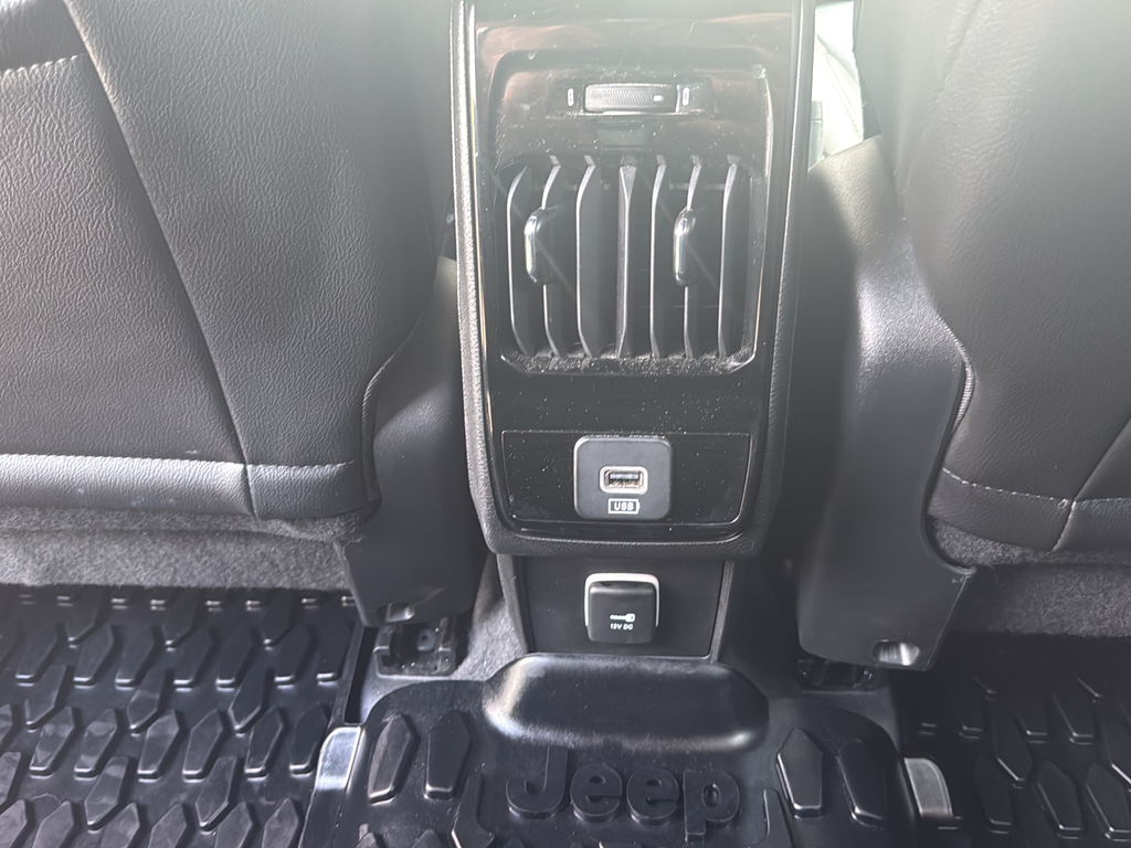 Used 2022 Red Jeep Limited image 31