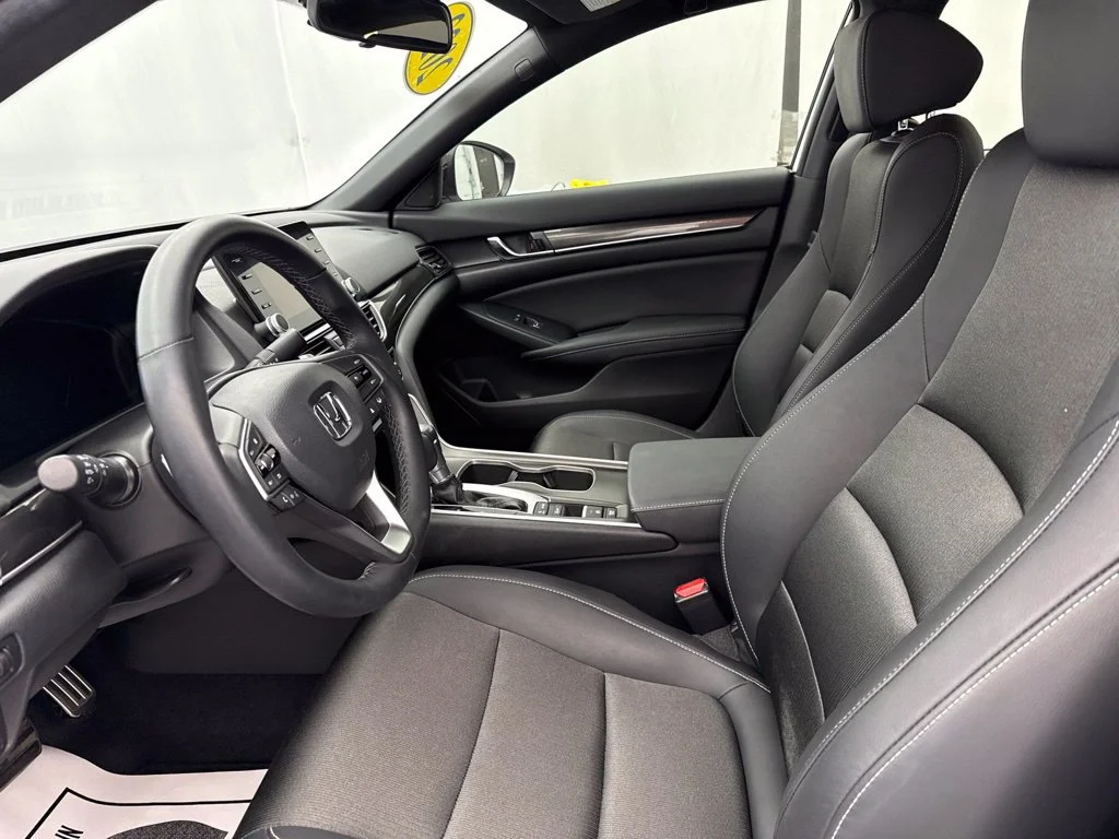 Used 2022 Platinum White Pearl Honda 1.5T SPORT image 15