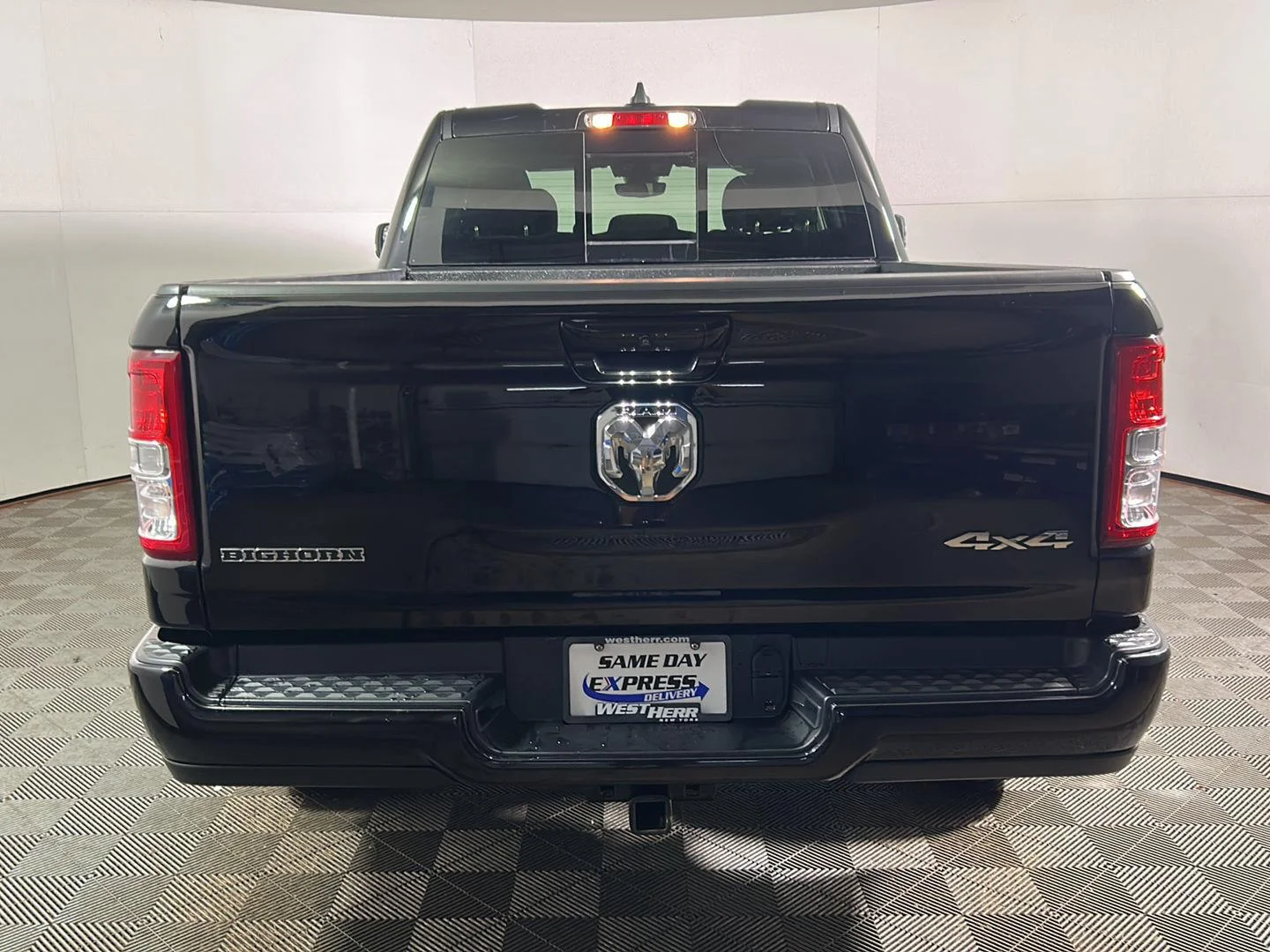 Used 2023 Diamond Black Crystal Pearlcoat Ram Big Horn image 7