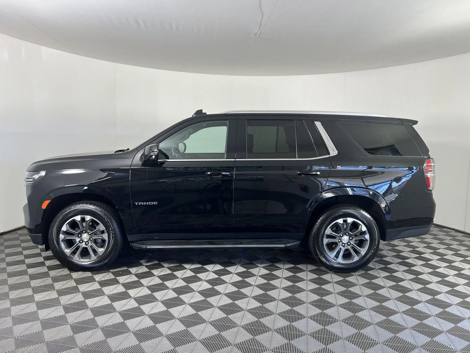 Used 2024 Black Chevrolet LT image 30