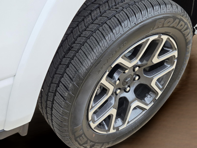 New 2026 Bright White Clear-Coat Exterior Paint RAM Laramie image 24