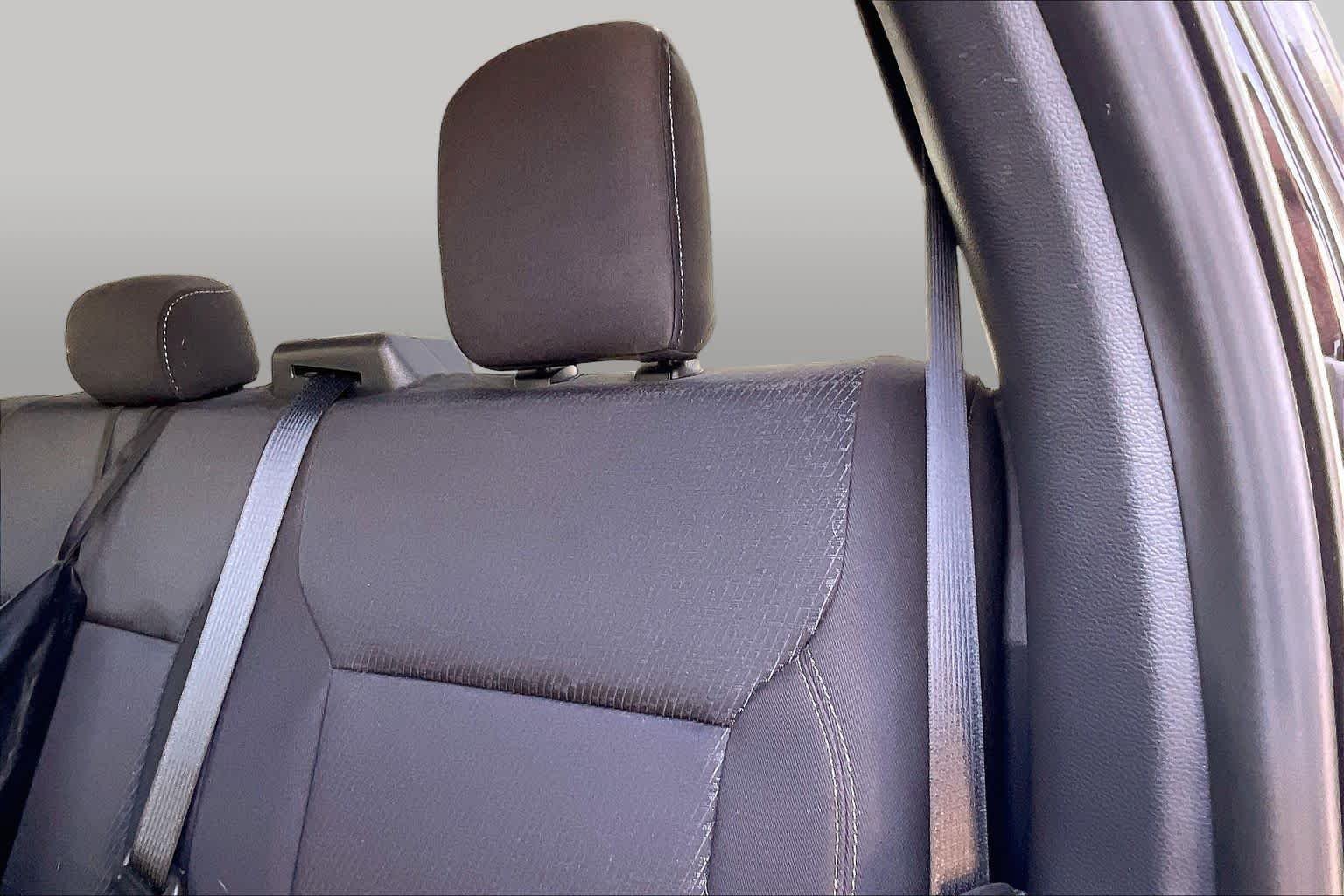 Used 2023 Agate Black Metallic Ford XLT image 35