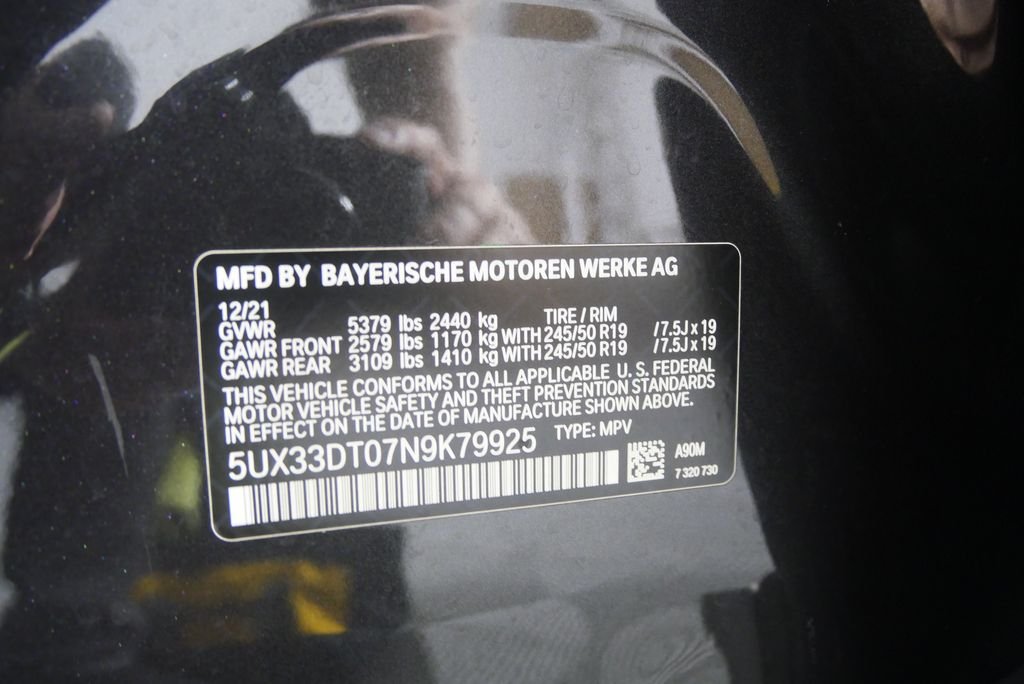 Used 2022 Dark Graphite Metallic BMW xDrive30i image 25