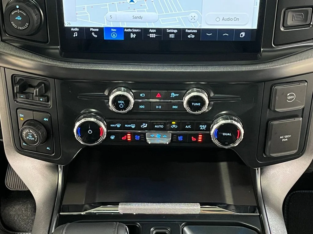 Used 2025 White Ford Platinum image 20