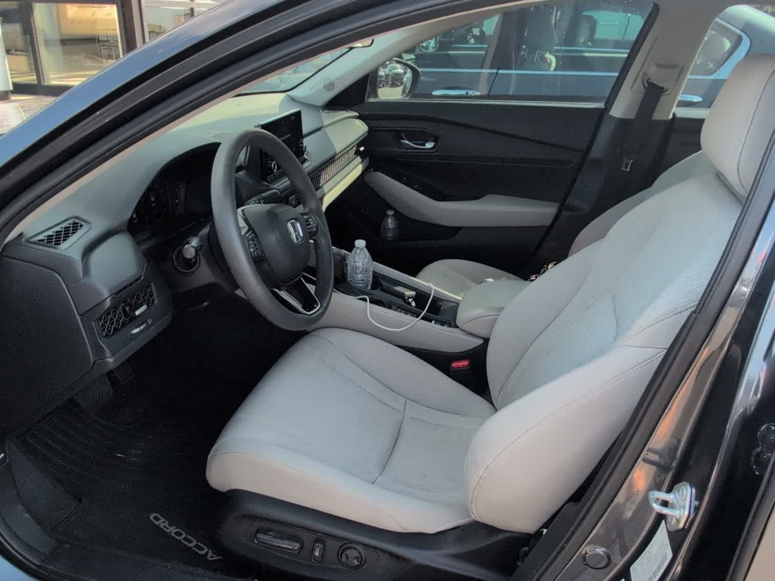 Used 2023 Gray Honda EX image 8