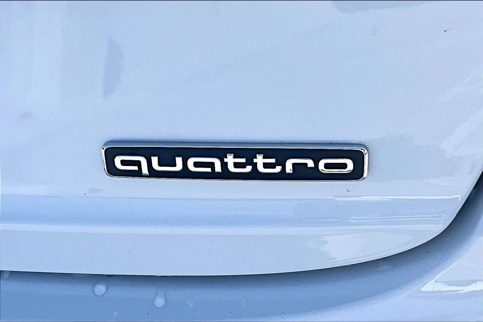Used 2019 Glacier White Metallic Audi Prestige image 10