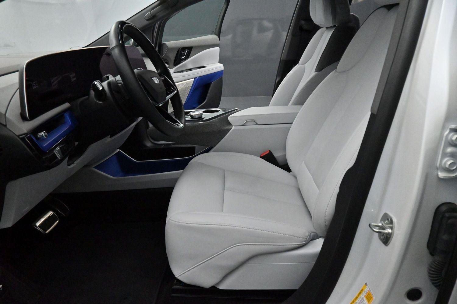Used 2025 Crystal White Tricoat Cadillac Sport 1 image 14