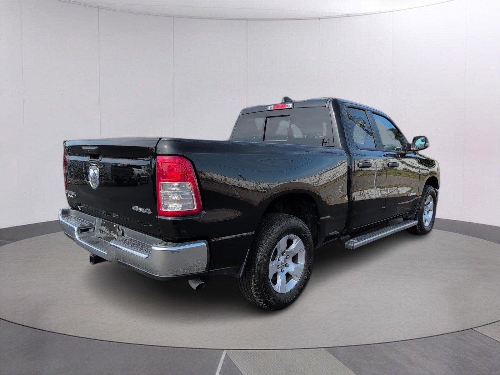 Used 2023 Diamond Black Crystal Pearlcoat Ram Big Horn image 7