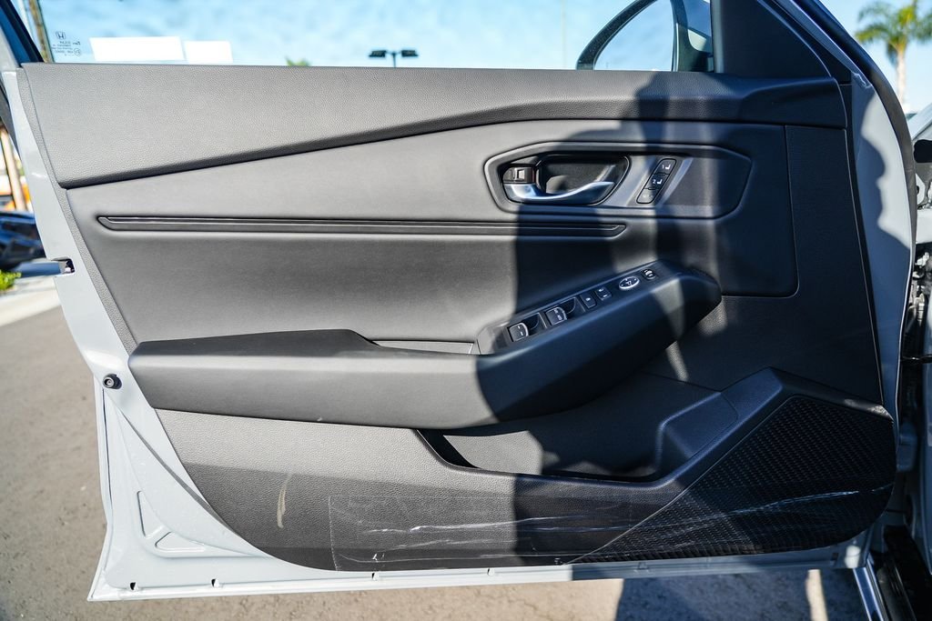 New 2026 Urban Gray Pearl Honda EX-L image 24
