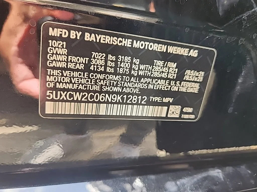 Used 2022 Black Sapphire Metallic BMW xDrive40i image 9