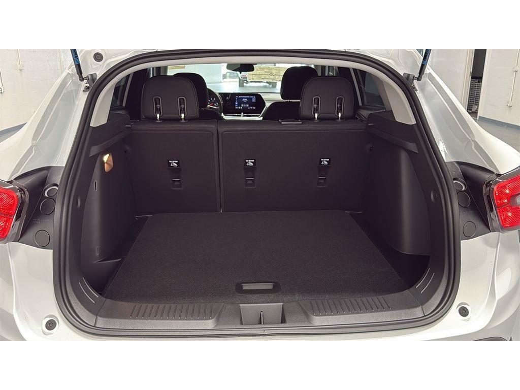 2026 Chevrolet Trax LS - Photo 6