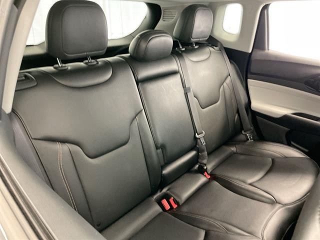 Certified Used 2022 Black Jeep Limited 4x4 image 25