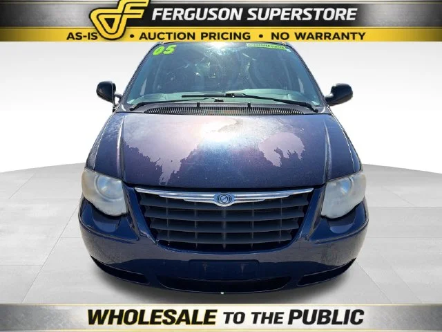 Used 2005 Chrysler Town & Country Touring with VIN 2C4GP54LX5R257157 for sale in Broken Arrow, OK