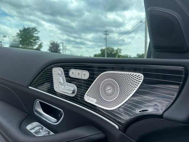 New 2026 Obsidian Black Metallic Mercedes-Benz GLE 350 image 12