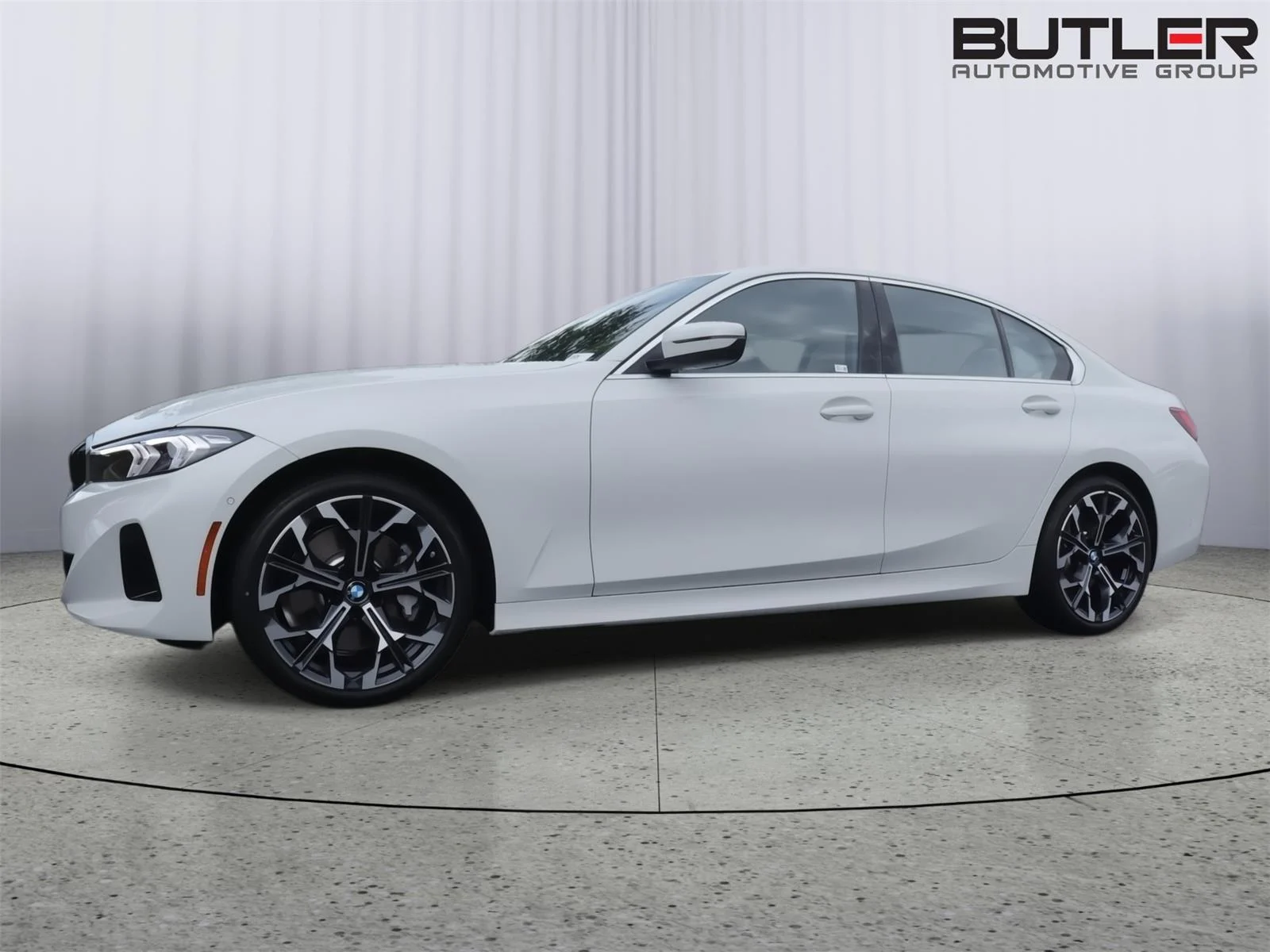 New 2026 Alpine White BMW 330i image 1