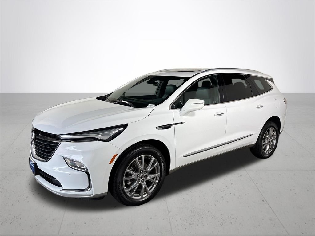 Used 2023 White Buick Essence image 2