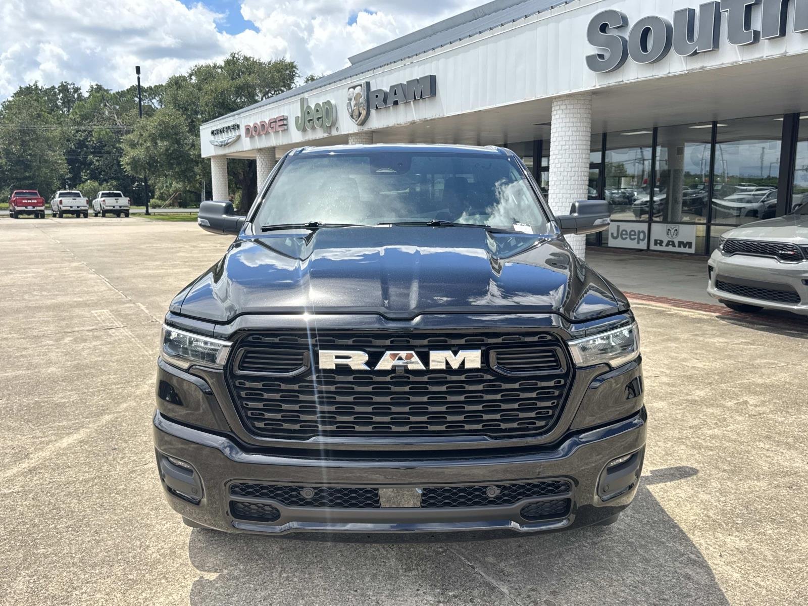New 2026 Diamond Black Crystal Pearlcoat RAM Big Horn image 2