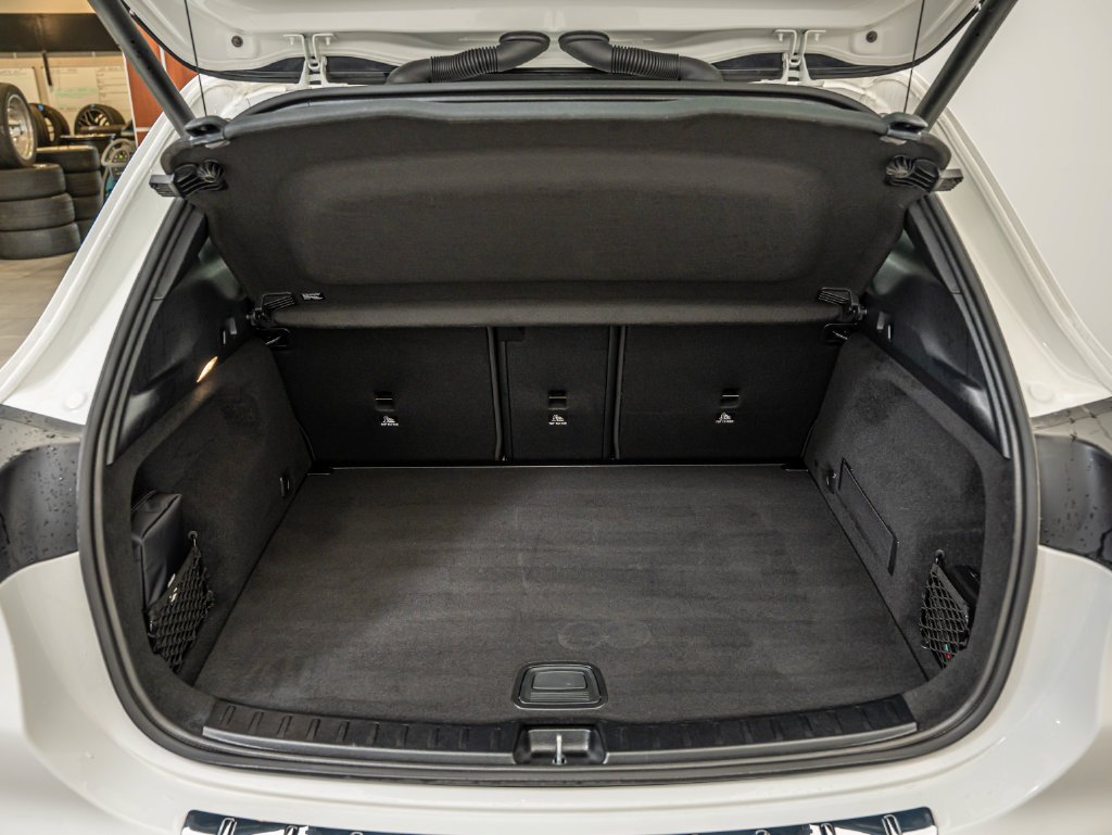 Used 2026 Polar White Mercedes-Benz GLA 250 image 51