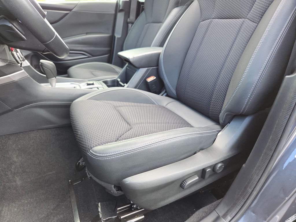 2022 Subaru Forester Premium - Photo 32