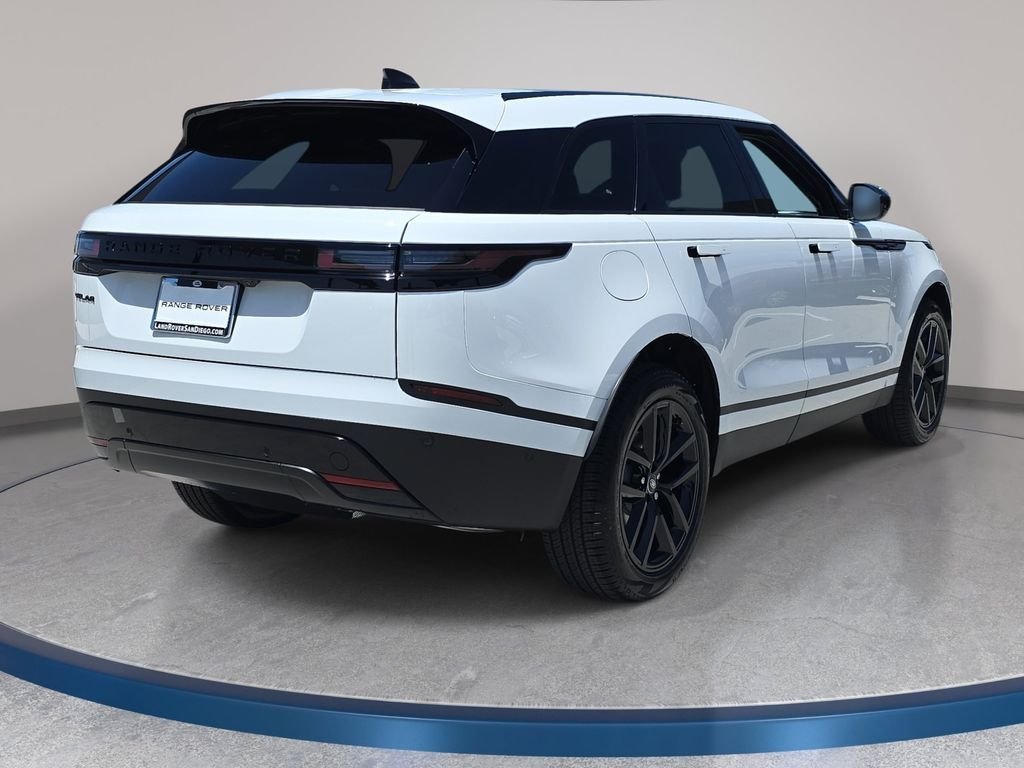 New 2026 Fuji White LAND ROVER S image 5