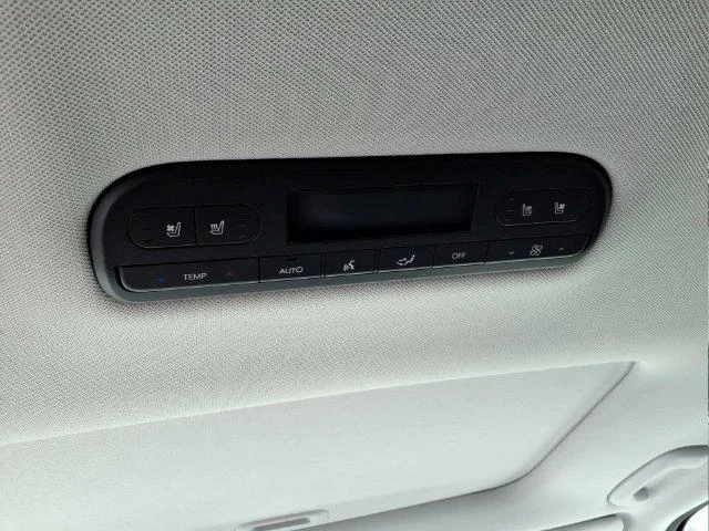 New 2026 White Hyundai SEL Premium image 15