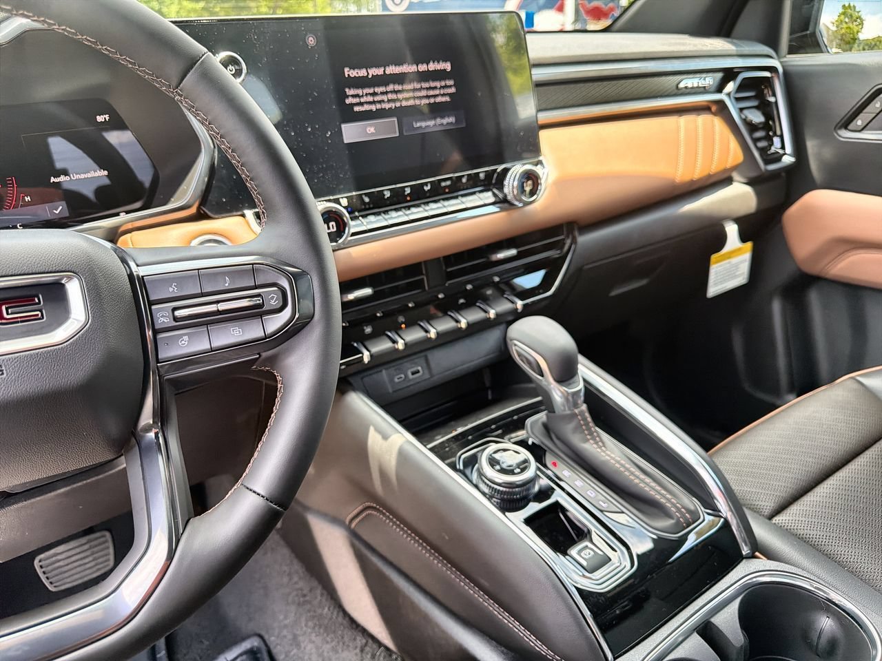2026 GMC Canyon AT4 - Photo 11
