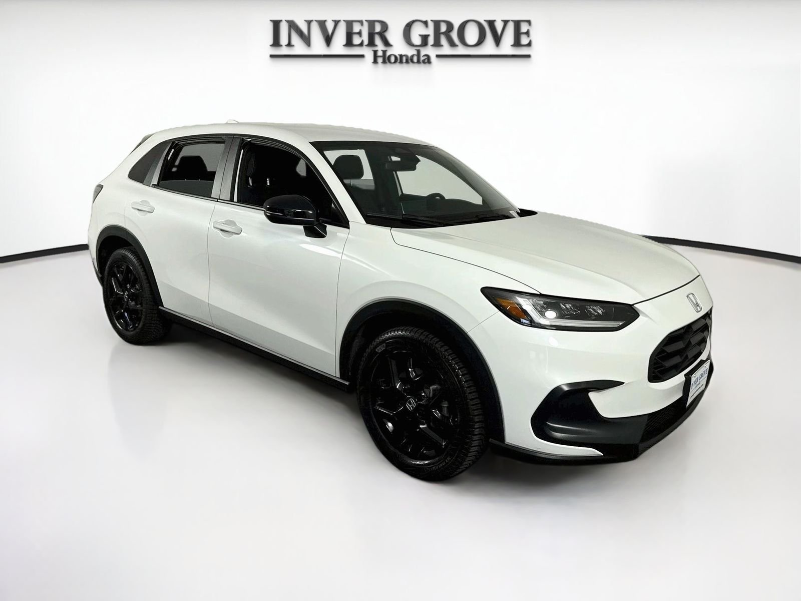 Used 2024 Platinum White Pearl Honda Sport image 3