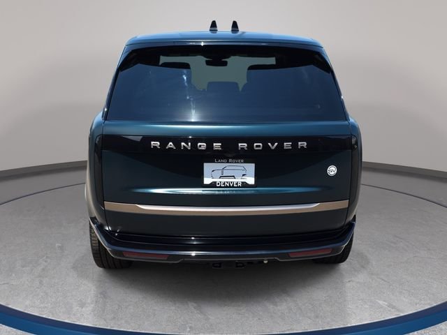 New 2026 British Racing Green Satin Land Rover SV image 6