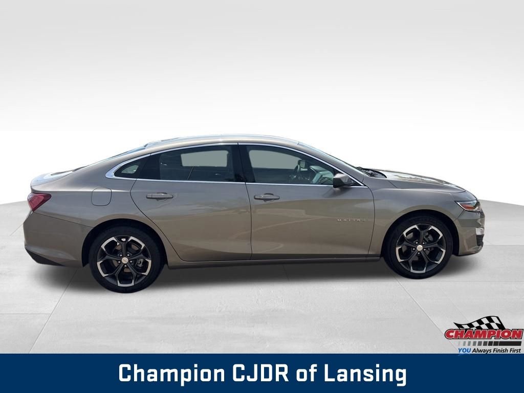 Used 2022 Gray Chevrolet LT image 9