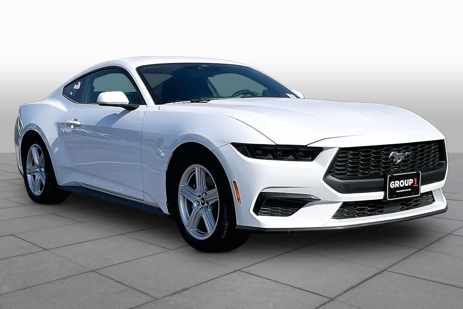 New 2026 Oxford White Ford EcoBoost® Fastback image 2
