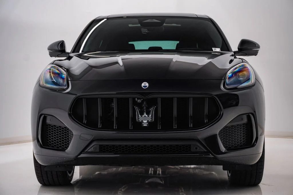 2026 Maserati Grecale Modena V6 - Photo 6