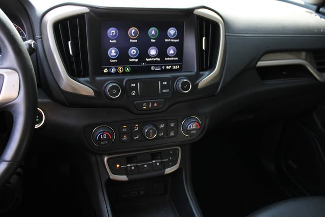 Used 2024 Downpour Metallic GMC Denali image 17