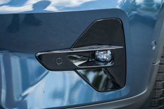 New 2026 Denim Blue Volvo B5 Ultra Black Edition image 14