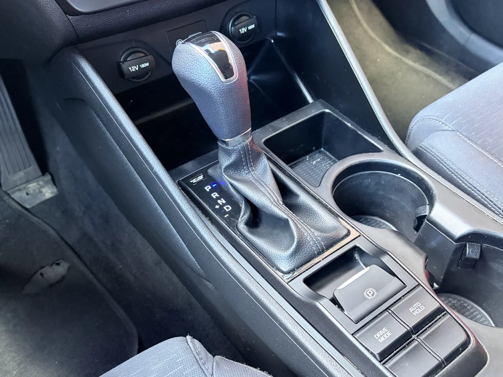 Used 2019 Gemstone Red Hyundai SE image 16