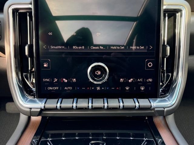 2026 GMC Yukon XL Denali - Photo 20