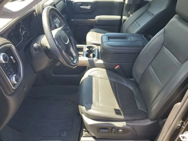 Used 2022 Onyx Black GMC Denali image 5
